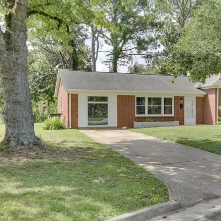 Buy this 3 bed house on 29 Lynnwood Drive in Riverdale, Hampton