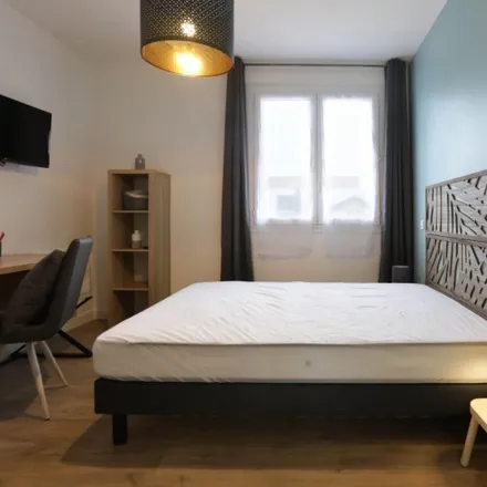 Image 4 - 177 Avenue de Fronton, 31200 Toulouse, France - Apartment for rent