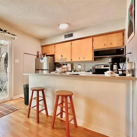 Image 4 - 1200 Banister Ln Apt 1, Austin, Texas, 78704 - House for rent