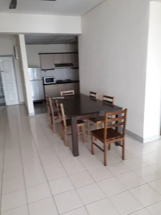 Rent this 2 bed apartment on Tun Hussein Onn National Eye Hospital in 2 Lorong Utara B, Section 52