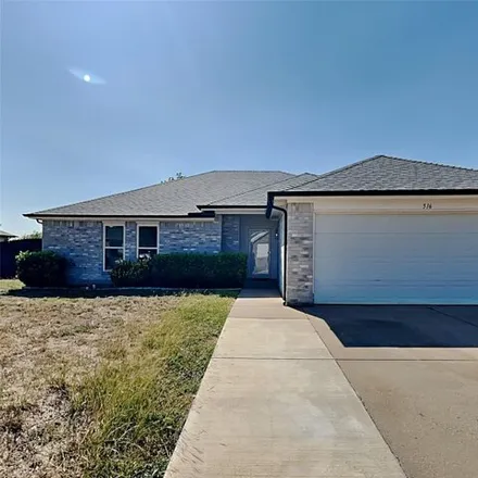 Rent this 3 bed house on 516 E Oak St in Aledo, Texas