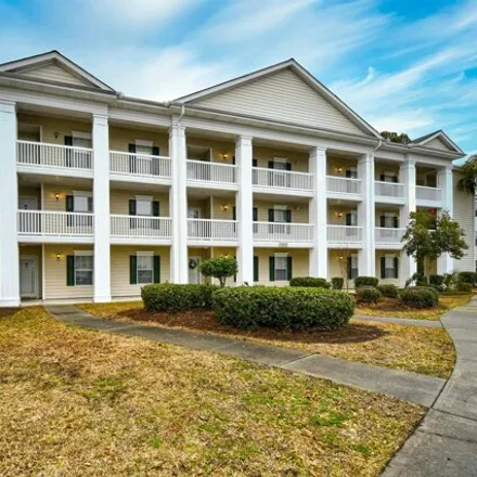 Buy this 3 bed condo on The Wizard / Man O' War Golf Course in Glenbrook Drive, Horry County