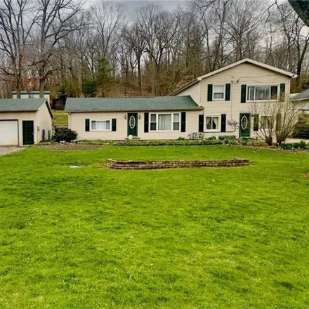 Buy this 4 bed house on 44601 Y and O Road in Glenmoor, Columbiana County