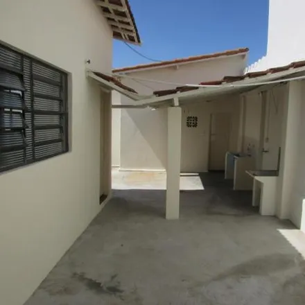 Rent this 2 bed house on Rua José Maria Barroca in Vila Santana, Sumaré - SP
