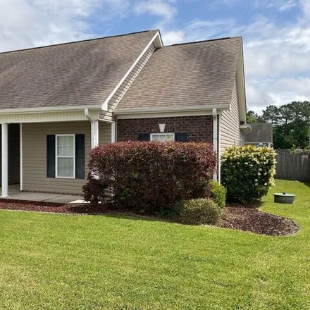 Image 2 - 136 Moonstone Court, Onslow County, NC 28546, USA - House for rent