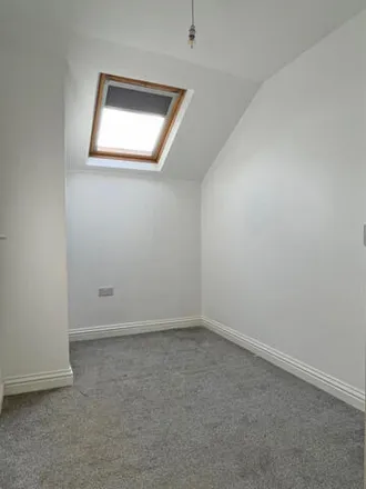Image 7 - Barrowby Close, Menston, LS29 6BU, United Kingdom - Apartment for rent