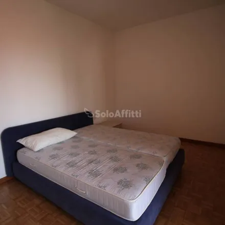 Image 7 - Via dell'Isola, 23900 Lecco LC, Italy - Apartment for rent