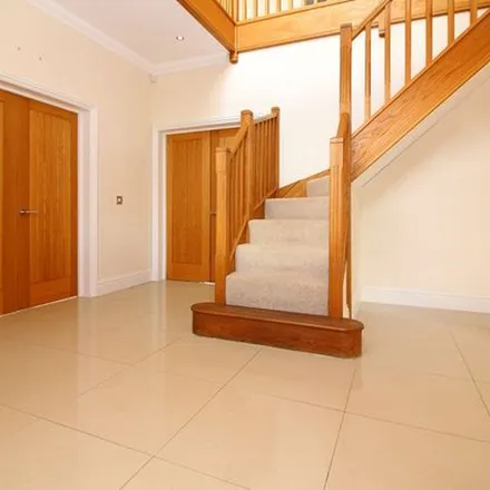 Rent this 6 bed apartment on Forest Road in Hanslope, MK19 7FQ