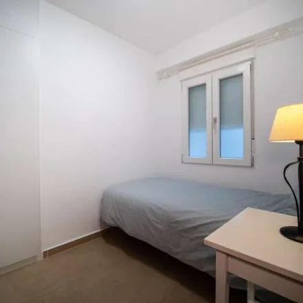 Rent this 3 bed apartment on Carrer del Rosari in 73, 46011 Valencia