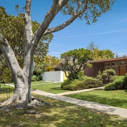 Image 3 - 3532 Beethoven Street, Los Angeles, CA 90066, USA - House for sale