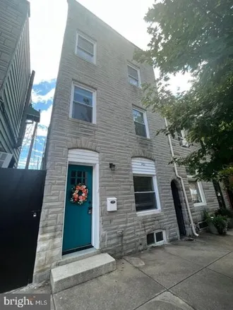 Image 2 - 401 S Ann St, Baltimore, Maryland, 21231 - House for sale