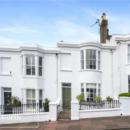 Buy this 2 bed townhouse on 20 Victoria Street in Brighton, BN1 3FQ