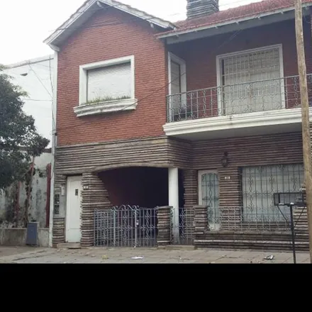 Buy this studio house on Profesor Juan T. Pizzurno 804 in Partido de La Matanza, B1704 EKI Ramos Mejía