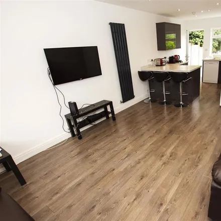 Image 3 - Poole Crescent, Metchley, B17 0PB, United Kingdom - House for rent