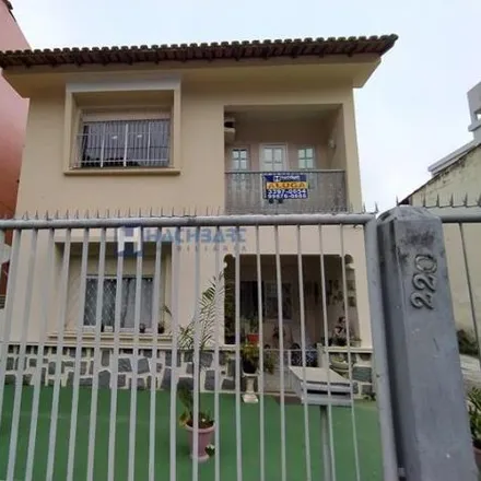 Rent this 4 bed house on Rua Doutor Américo Oliveira in Consolação, Vitória - ES