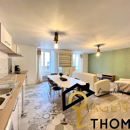 Rent this 3 bed apartment on 21 Faubourg Jean Mathon in 07200 Aubenas, France