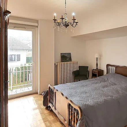 Rent this 4 bed house on La Bresse in Rue de l'Église, 88250 La Bresse