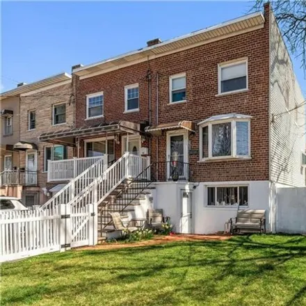 Buy this 3 bed house on 152 Calhoun Avenue in New York, NY 10465