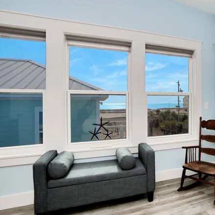 Rent this 3 bed house on Mexico Beach in FL, 32410