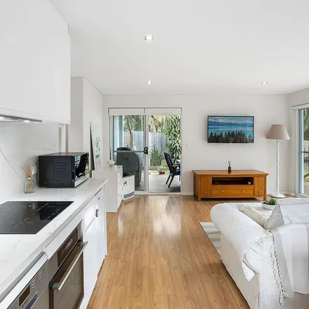 Image 2 - 47 Essilia Street, Collaroy Plateau NSW 2097, Australia - Apartment for rent