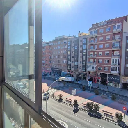 Image 3 - Calle de Sor Ángela de la Cruz, 14, 28020 Madrid, Spain - Apartment for rent