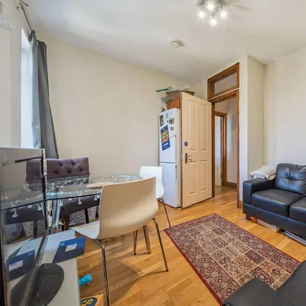 Image 2 - Montana Road, London, SW17 8SN, United Kingdom - Apartment for rent