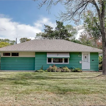 Image 1 - 9919 Chicago Avenue South, Bloomington, MN 55420, USA - House for sale