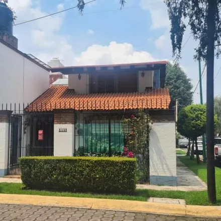 Buy this 3 bed house on Calle Abedules in San Salvador Tizatlalli, 52172 Metepec