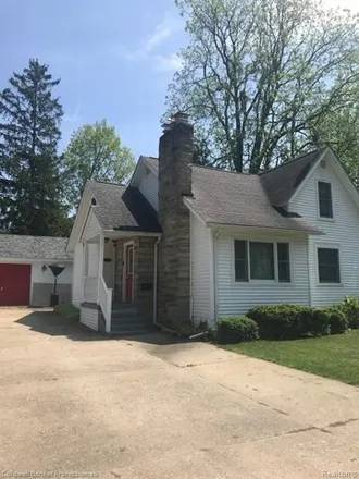 Buy this 3 bed house on 265 Center Street in Oakland County, MI 48442