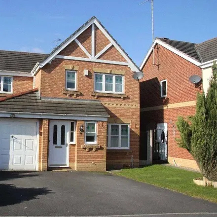 Rent this 4 bed house on unnamed road in Smithy Bridge, OL16 2QD