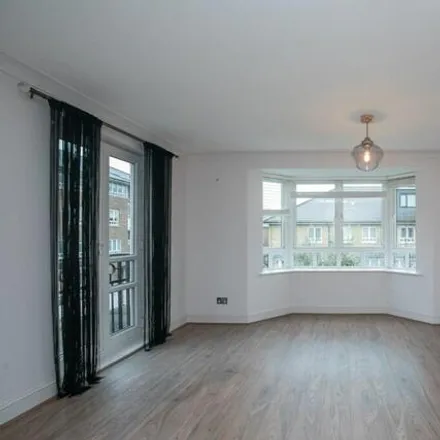 Image 3 - unnamed road, London, KT2 5UN, United Kingdom - Apartment for rent