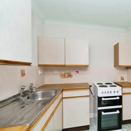 Image 4 - Gloddaeth Avenue, Llandudno, LL30 2AN, United Kingdom - Apartment for sale