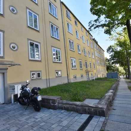 Rent this 2 bed apartment on Haydnstraße 6 in 09119 Chemnitz, Germany
