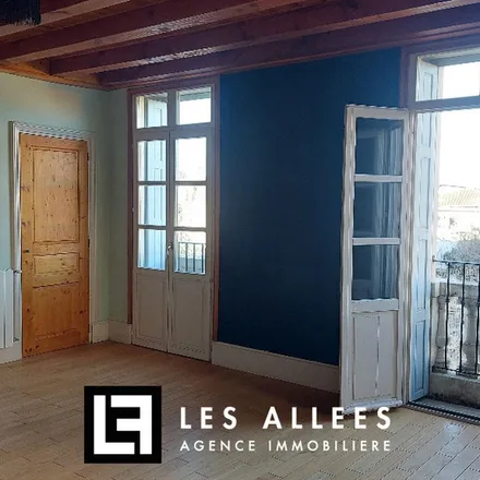 Rent this 3 bed apartment on 92 Rue Pierre Julien in 26200 Montélimar, France