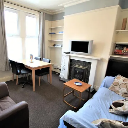 Rent this 4 bed townhouse on Back Burley Lodge Road in Leeds, LS6 1QP