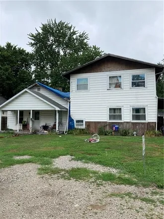 Buy this 4 bed house on 2920 Dean Avenue in Terre Haute, IN 47803