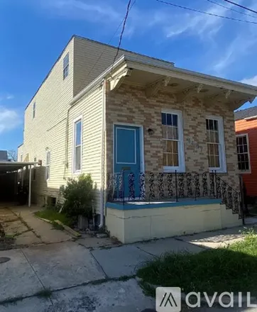 Rent this 3 bed house on 1457 N Prieur St