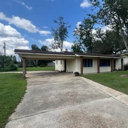 Buy this 3 bed house on 100 East Reid Avenue in Wewahitchka, FL 32465