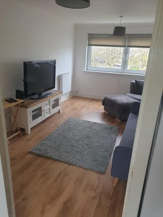 Image 5 - Glen Nevis, East Kilbride, G74 2BL, United Kingdom - Apartment for rent