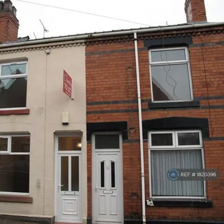 Image 4 - 46 Lewis Street, Crewe, CW2 7QS, United Kingdom - Townhouse for rent