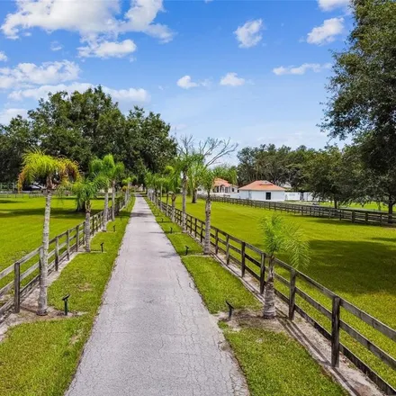 Image 6 - 18397 Wayne Road, Hillsborough County, FL 33556, USA - Loft for sale