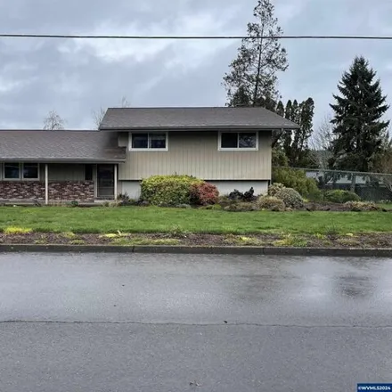 Buy this 4 bed house on 569 Southwest Jefferson Street in Sheridan, Yamhill County