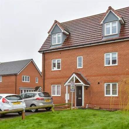 Buy this 4 bed townhouse on Normandy Road in Fareham, PO14 1FJ