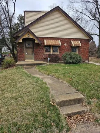 Buy this 3 bed house on 3426 Maybelle Drive in Bel-Ridge, Saint Louis County