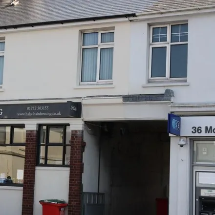 Rent this 2 bed apartment on Select Convenience Store in 32 Morshead Road, Crownhill