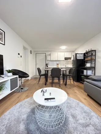Rent this 2 bed apartment on Oderstraße 10 in 71686 Aldingen, Germany