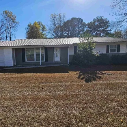 Buy this 3 bed house on 122 East Talisman Drive in Florence, AL 35630