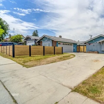 Buy this 3 bed house on 211 Church Street in Taft, Kern County