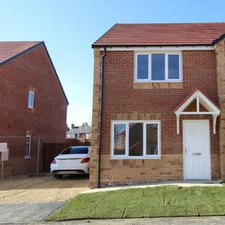 Rent this 2 bed duplex on Ashbrooke Way in Middlesbrough, TS5 4PP