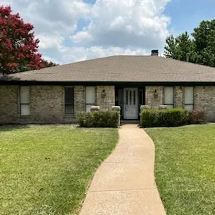 Buy this 4 bed house on 503 South Grove Road in Richardson, TX 75081